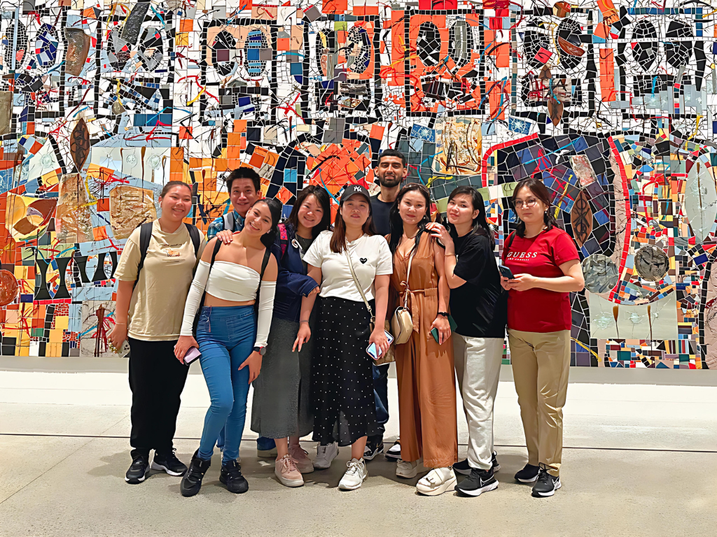 Dive into Culture: Evolution English Language Centre’s ELICOS Students Uncover Sydney’s Vibrant Tapestry
